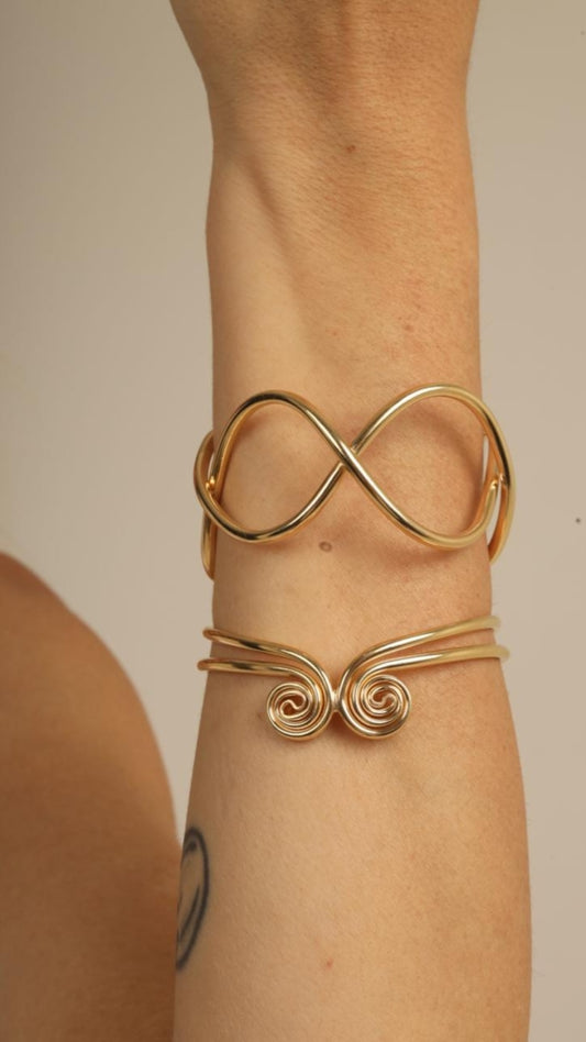 Bracelete Infinito